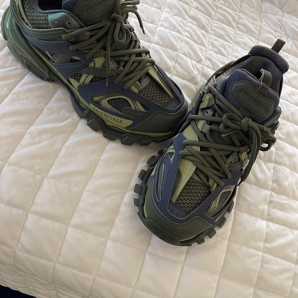 Balenciaga Track Sneakers - Picture 1 of 2